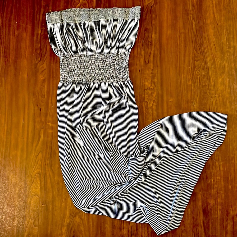 NWT NEW Women’s Park & Grey Strapless Stretchy Tube Stripe Long Maxi Dress S/M